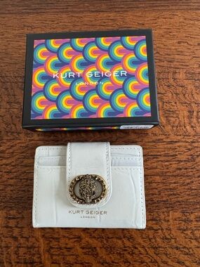 NIB Kurt Geiger Chelsea Drench Leather Card Wallet in Bone